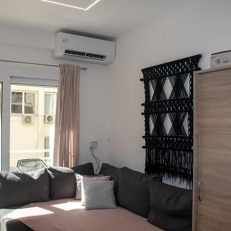 Starcentral, Seaside, Cosy And Lovely Apartman Szaloniki
